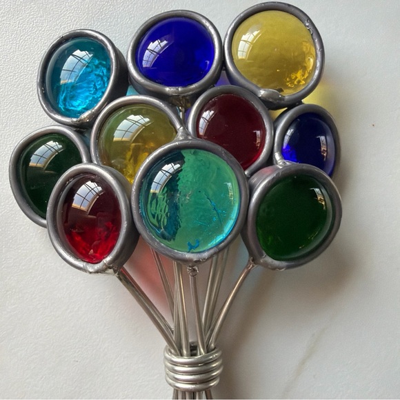 Vintage TIFFANY STYLE STAINED GLASS TEN BALLOON SUNCATCHER COLORFUL - Picture 2 of 5